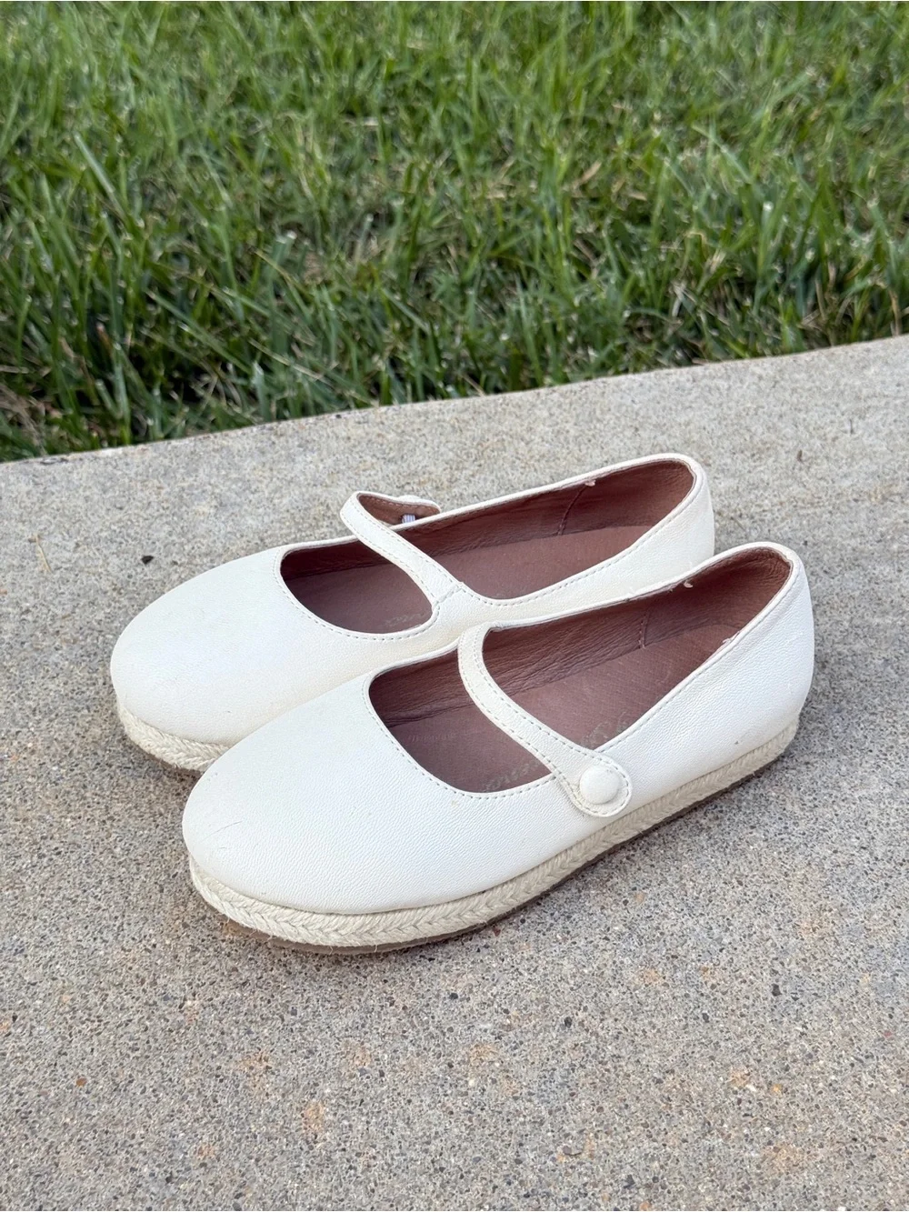 Age of innocence sz 29 HAILEY WHITE ESPADRILLES